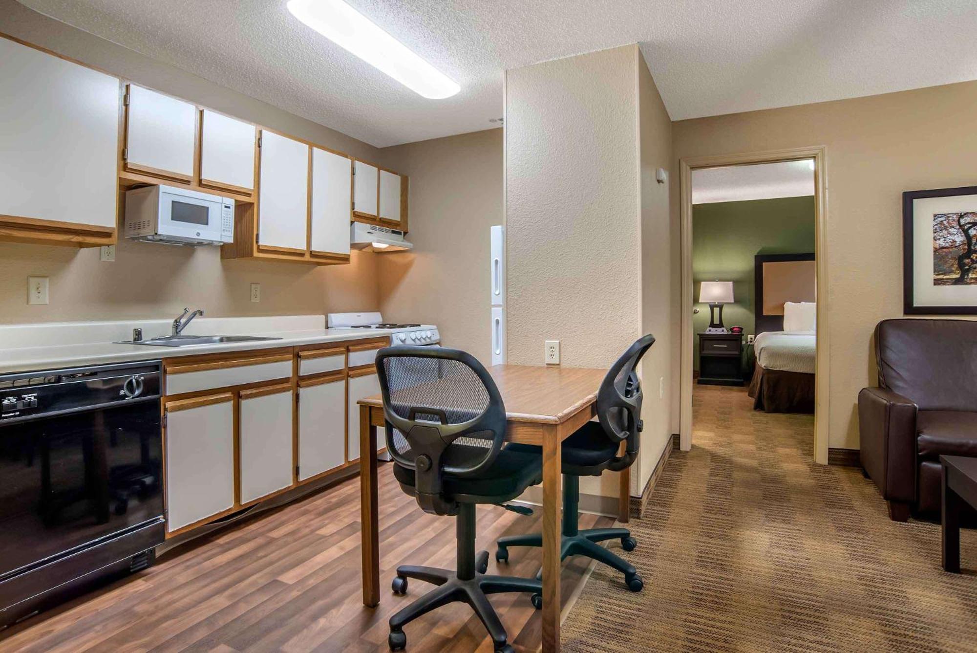 Extended Stay America Select Suites - Houston - Willowbrook - Hwy 249 Εξωτερικό φωτογραφία